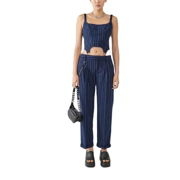 Women workwear style hardware cropped top and low rise straight leg pant set